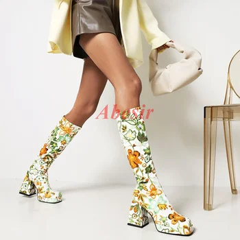 Stil Etnic Floare De Imprimare Deget De La Picior Pătrat Acoperi Întinde Genunchi Cizme Din Piele Indesata Tocuri Inalte 2022 Noi Femeile Plaja Pantofi Casual